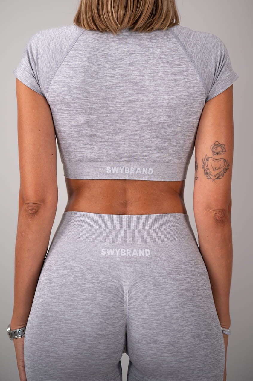 Elevate Crop Tee - Image 4