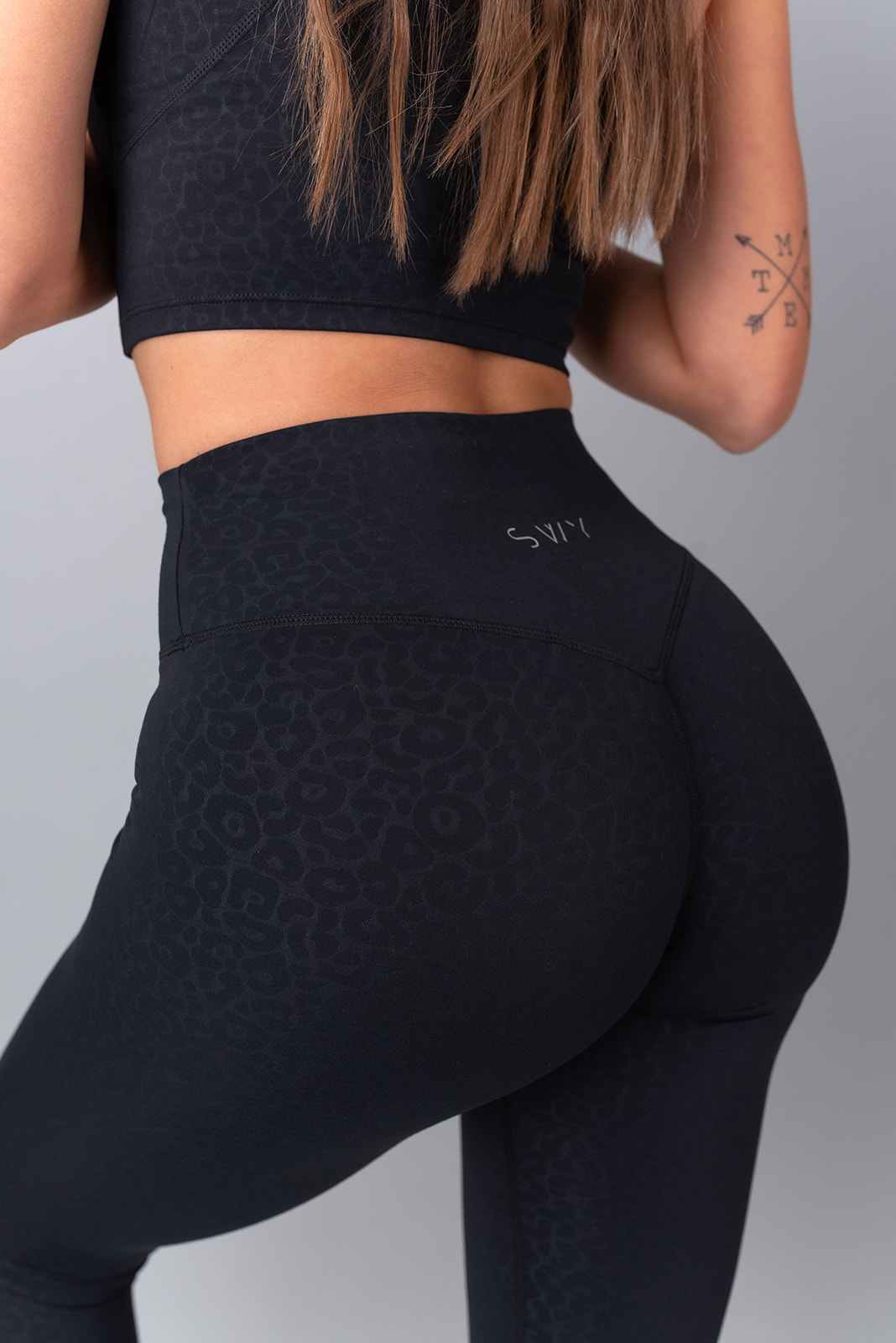 Leopard Hidden Scrunch Leggings - Image 7