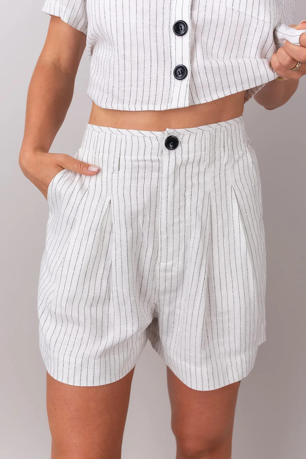 Amalfi Shorts - Image 8