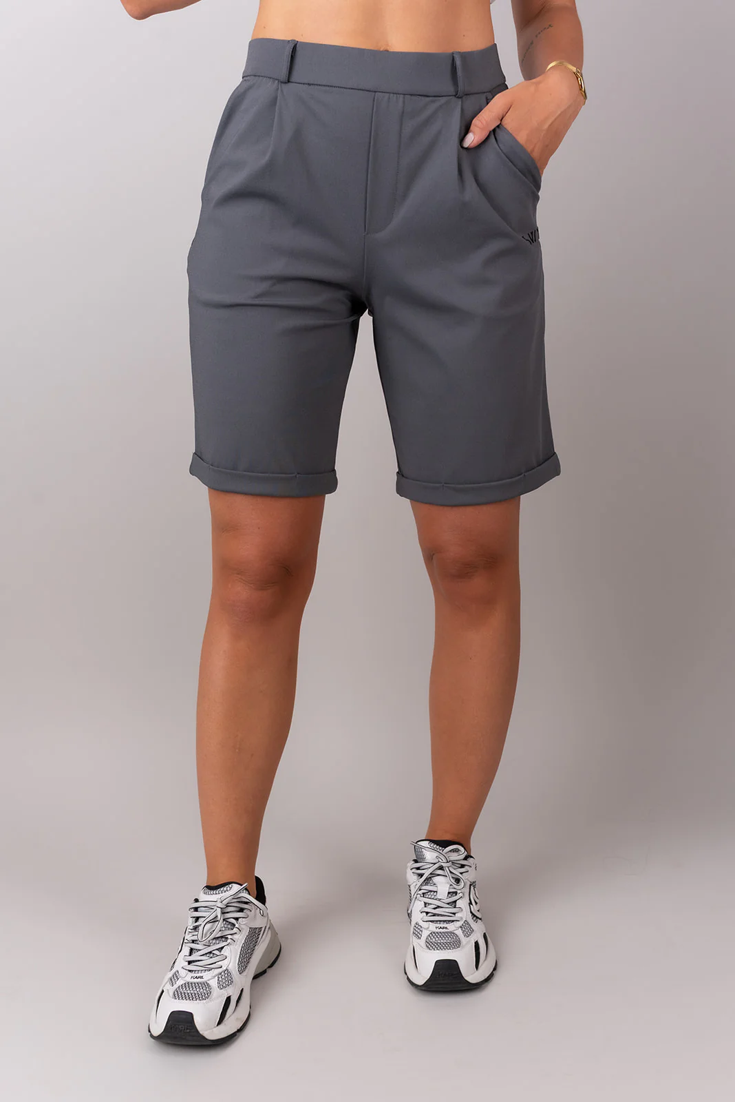 Office Bermuda Pants - Image 4