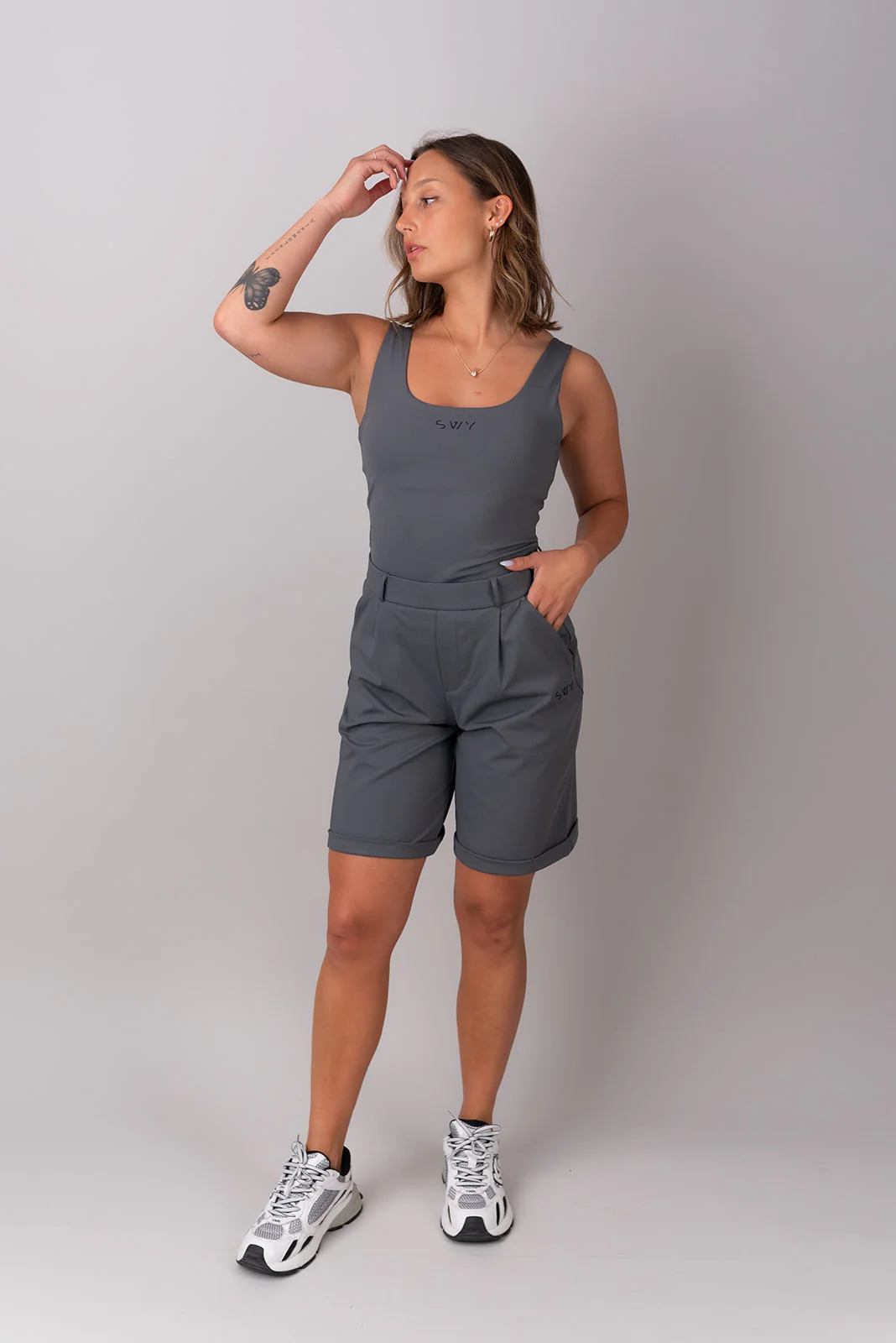 Office Bermuda Pants - Image 7