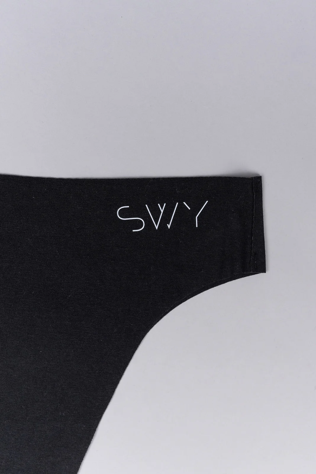 Seamless Panties x3 - Image 5