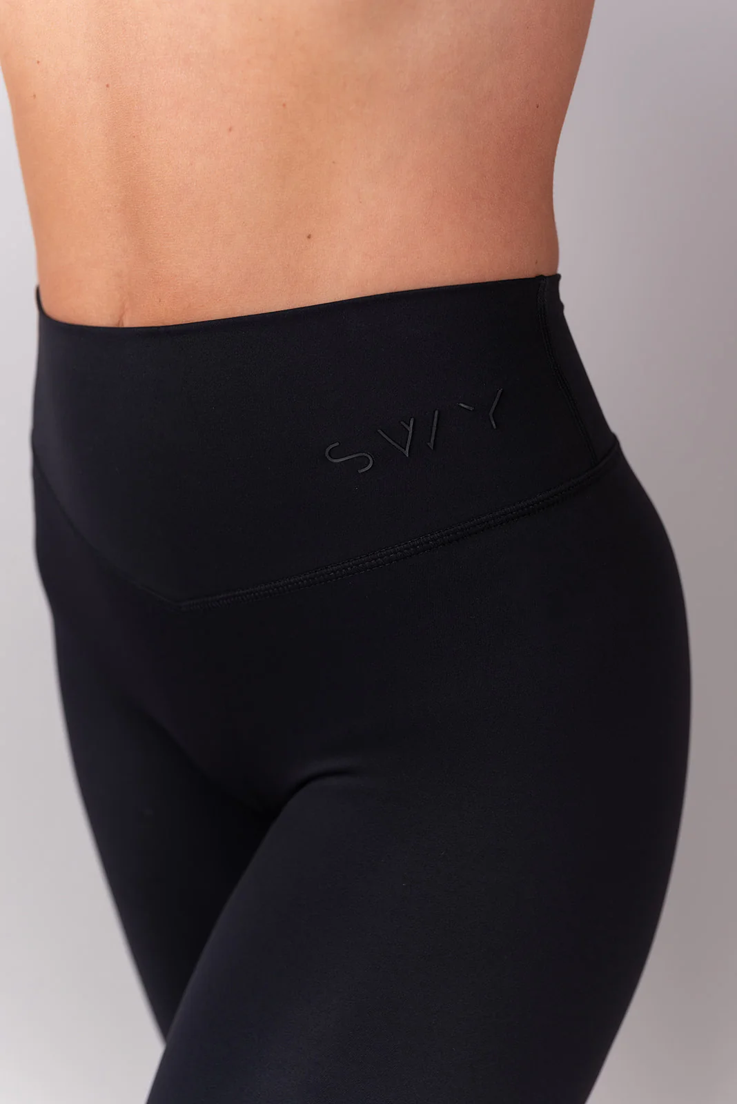 Sleek Classic Leggings - Image 5