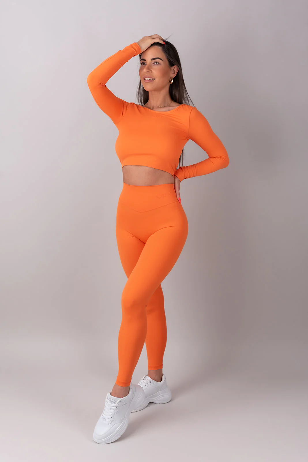 Sleek Long Slevee - Image 5