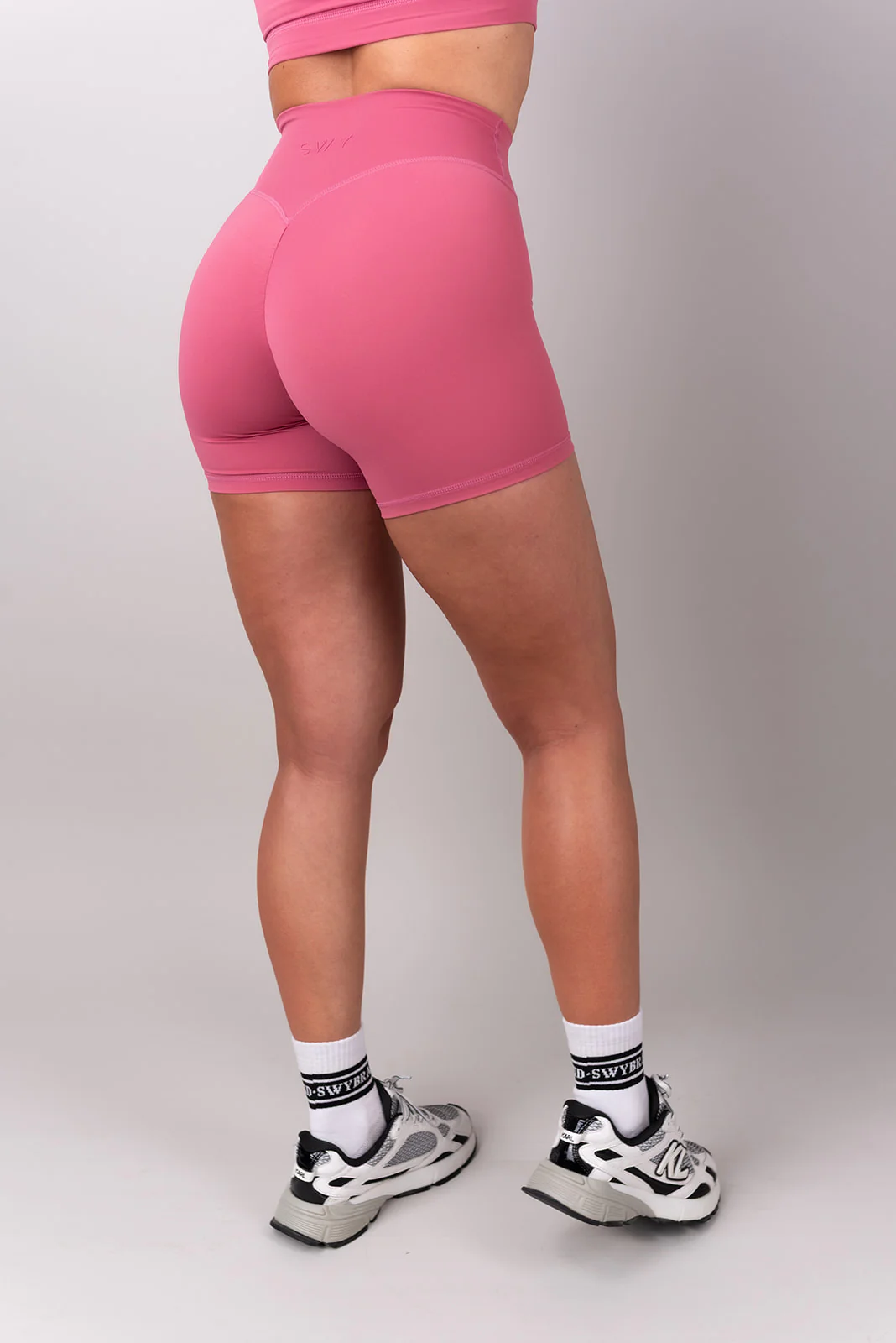 Sleek Shorts - Image 3