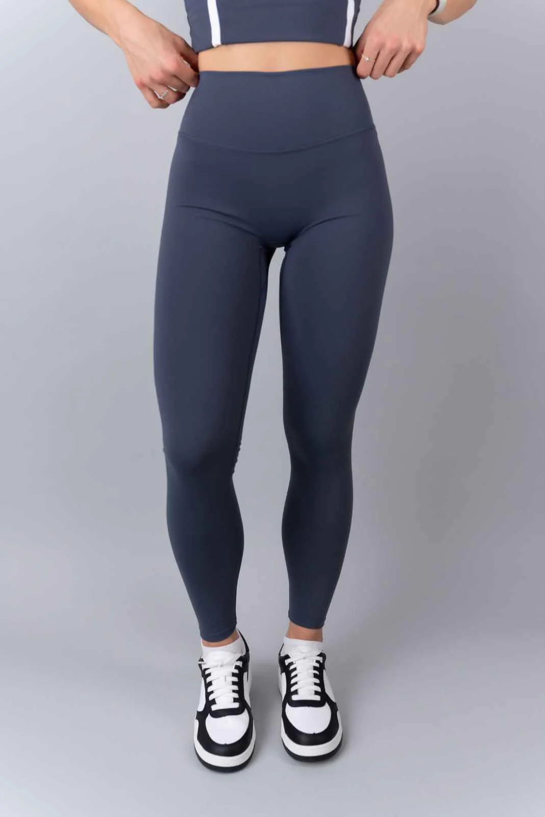 SoftLux Scrunch Leggings - Image 3